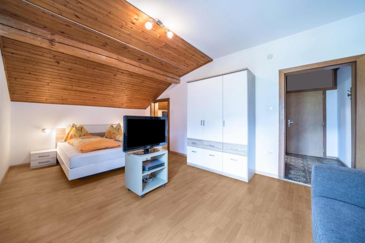 Apartment Tschigat Leilichhof Lana Exteriér fotografie